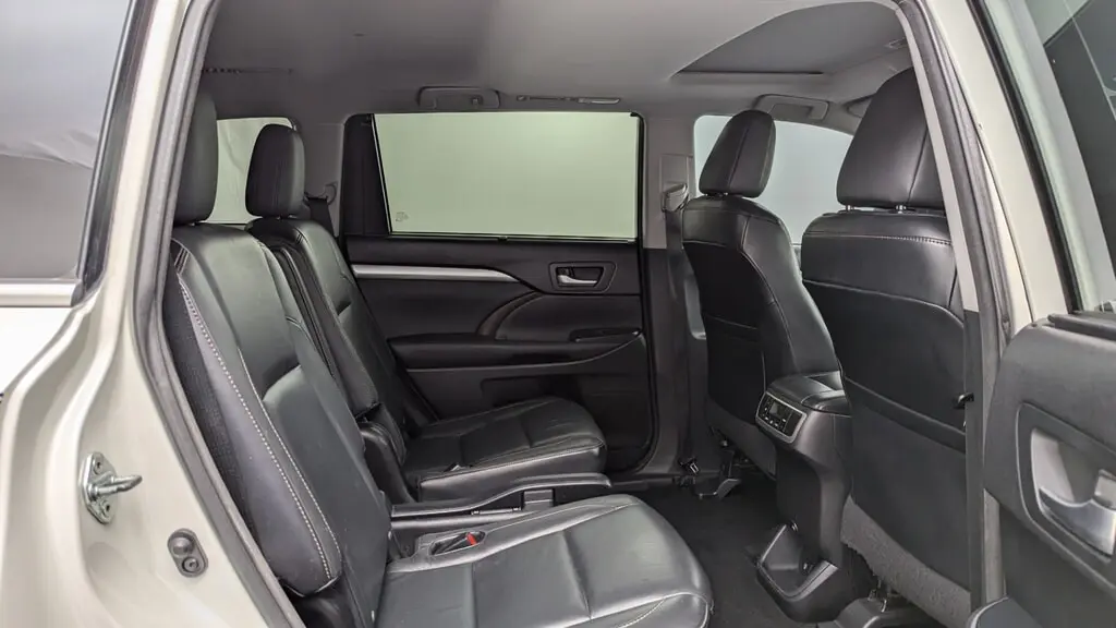 Florida Fine Cars - Used TOYOTA HIGHLANDER 2015 MIAMI XLE