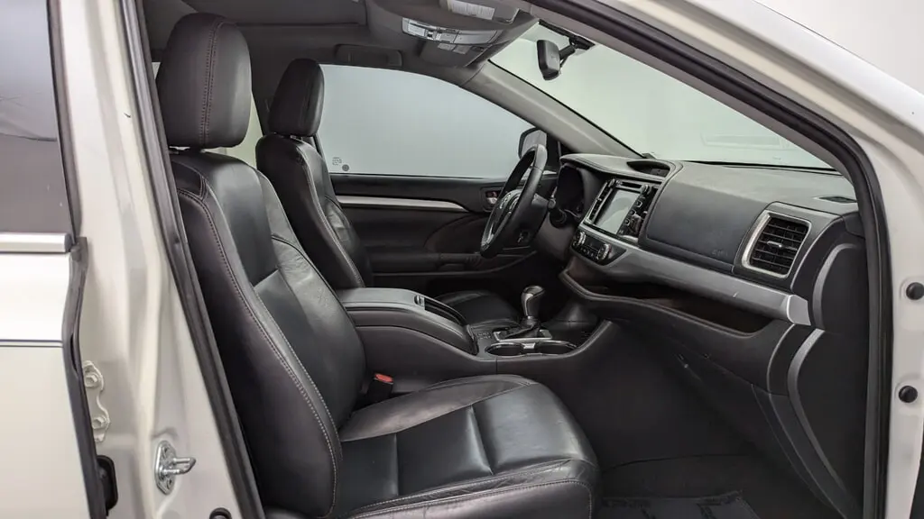 Florida Fine Cars - Used TOYOTA HIGHLANDER 2015 MIAMI XLE