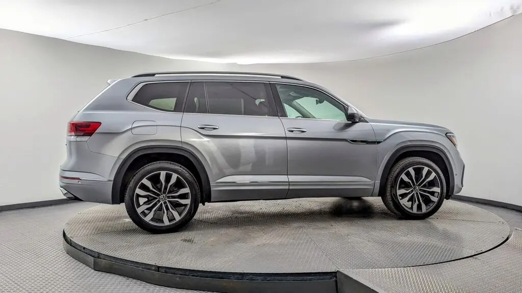 Florida Fine Cars - Used VOLKSWAGEN ATLAS 2022 MIAMI 3.6L V6 SEL PREMIUM R-LINE