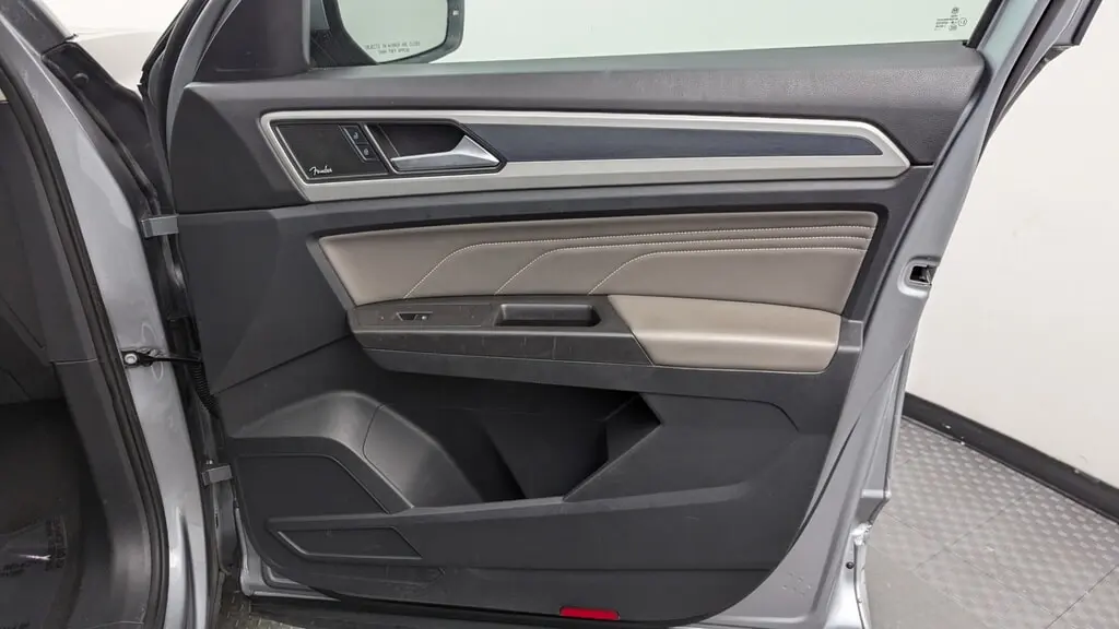 Florida Fine Cars - Used VOLKSWAGEN ATLAS 2022 MIAMI 3.6L V6 SEL PREMIUM R-LINE