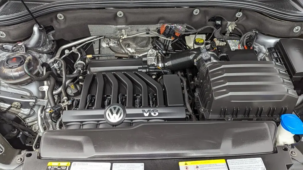 Florida Fine Cars - Used VOLKSWAGEN ATLAS 2022 MIAMI 3.6L V6 SEL PREMIUM R-LINE