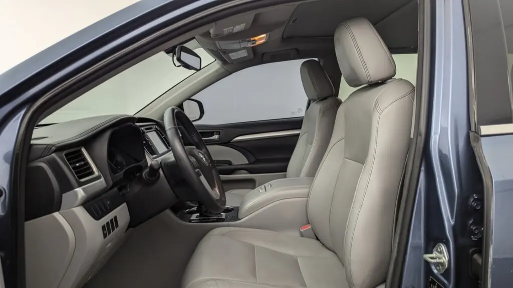 Florida Fine Cars - Used TOYOTA HIGHLANDER 2016 MARGATE XLE