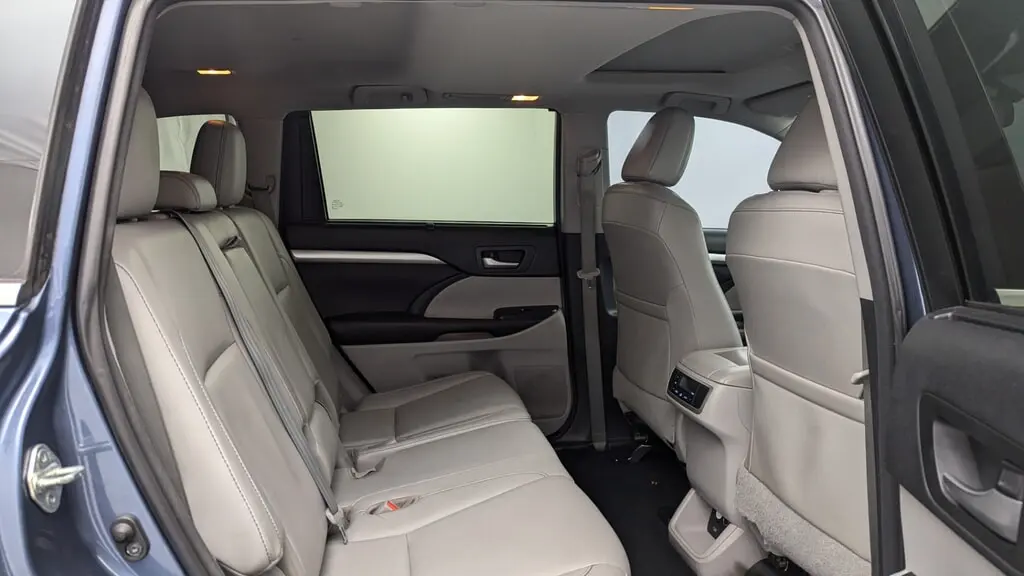 Florida Fine Cars - Used TOYOTA HIGHLANDER 2016 MARGATE XLE