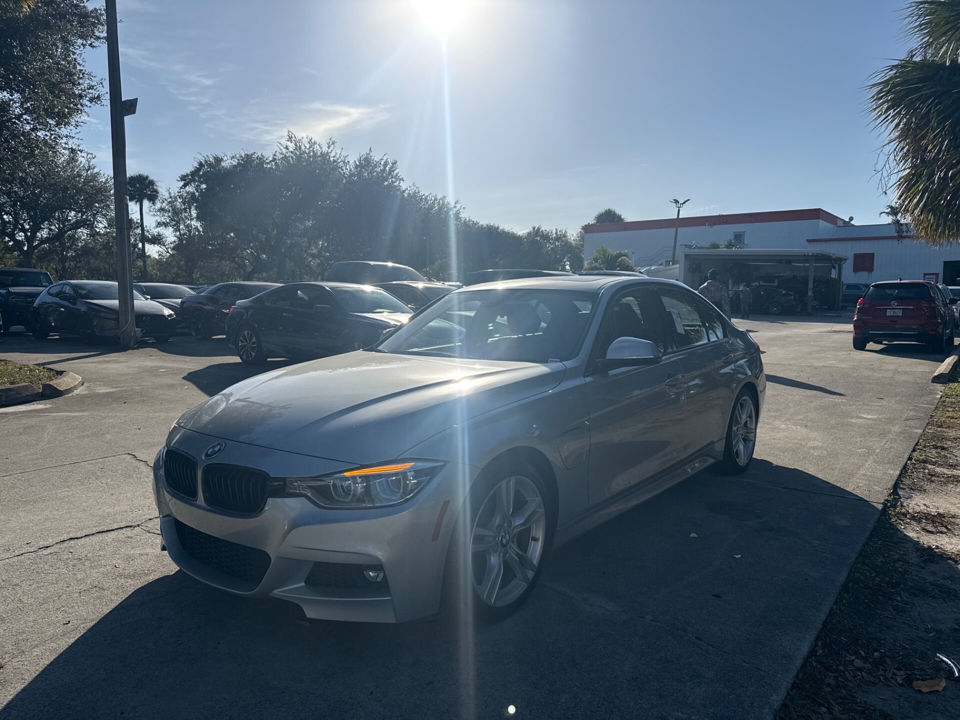2018 BMW 3 Series 330e