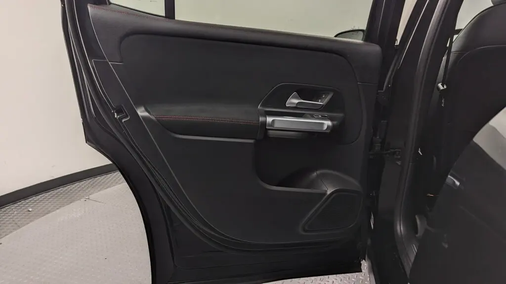 Florida Fine Cars - Used MERCEDES-BENZ GLB 2023 WEST PALM GLB 250