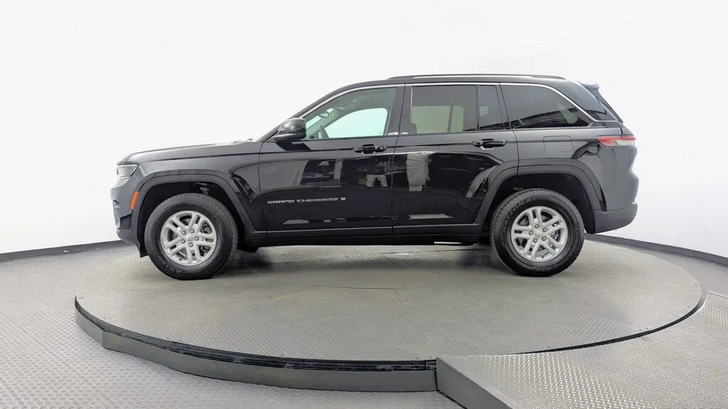 Florida Fine Cars - Used JEEP GRAND CHEROKEE 2024 MIAMI LAREDO