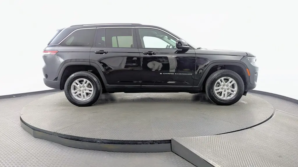 Florida Fine Cars - Used JEEP GRAND CHEROKEE 2024 MIAMI LAREDO