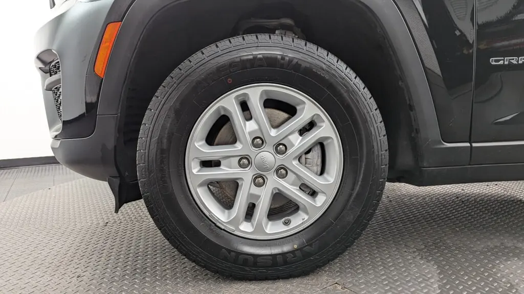 Florida Fine Cars - Used JEEP GRAND CHEROKEE 2024 MIAMI LAREDO