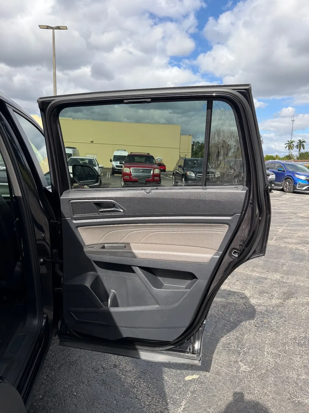 Florida Fine Cars - Used VOLKSWAGEN ATLAS 2022 MIAMI 3.6L V6 SE W/TECHNOLOGY