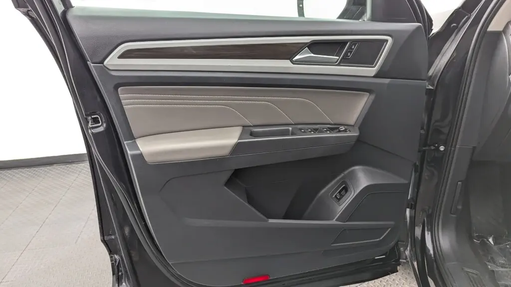 Florida Fine Cars - Used VOLKSWAGEN ATLAS 2022 MIAMI 3.6L V6 SE W/TECHNOLOGY