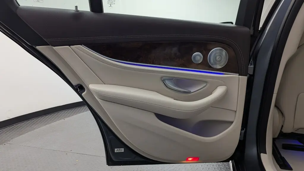 Florida Fine Cars - Used MERCEDES-BENZ E-CLASS 2017 WEST PALM E 300 LUXURY