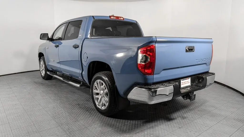 Florida Fine Cars - Used TOYOTA TUNDRA 4WD 2021 ORLANDO SR5