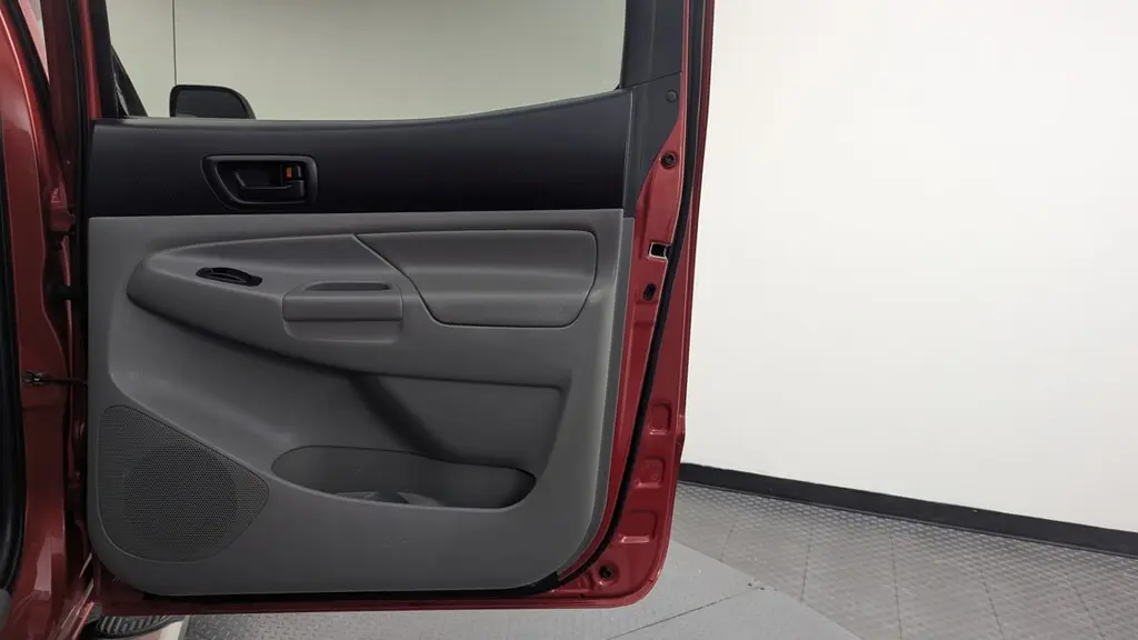 Florida Fine Cars - Used TOYOTA TACOMA 2013 WEST PALM PRERUNNER SR5