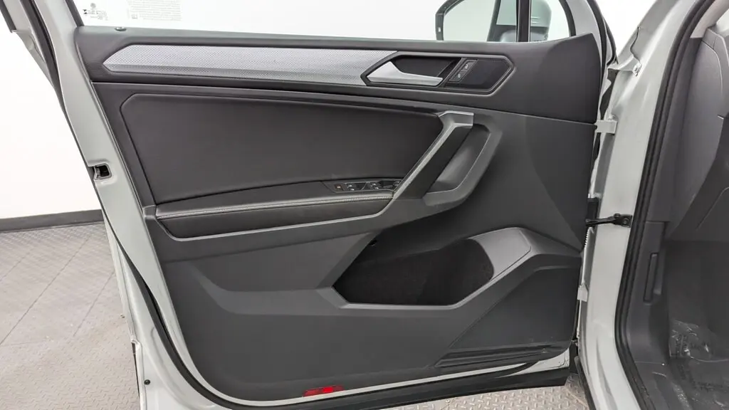 Florida Fine Cars - Used VOLKSWAGEN TIGUAN 2023 MIAMI S