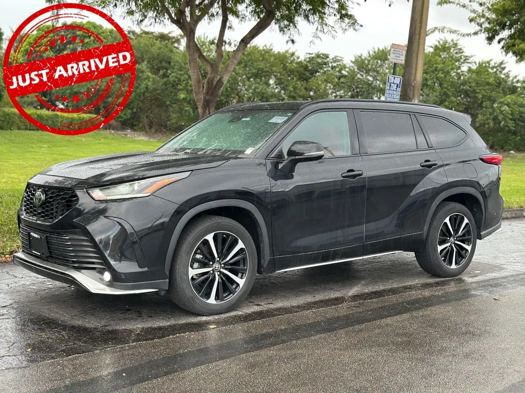 Florida Fine Cars - Used TOYOTA HIGHLANDER 2021 MIAMI XSE