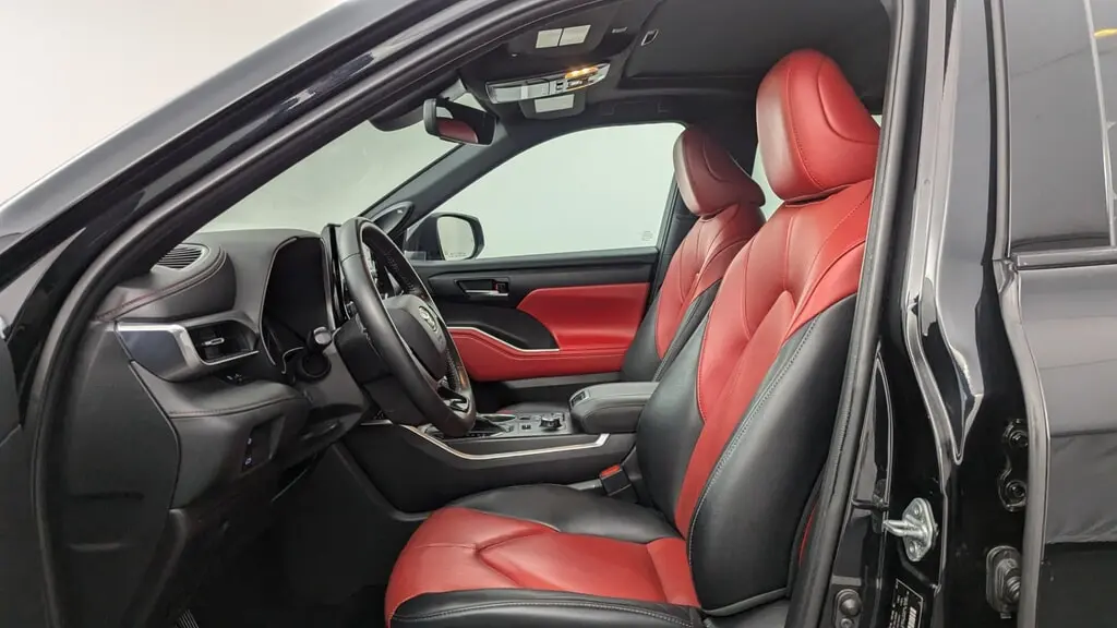 Florida Fine Cars - Used TOYOTA HIGHLANDER 2021 MIAMI XSE