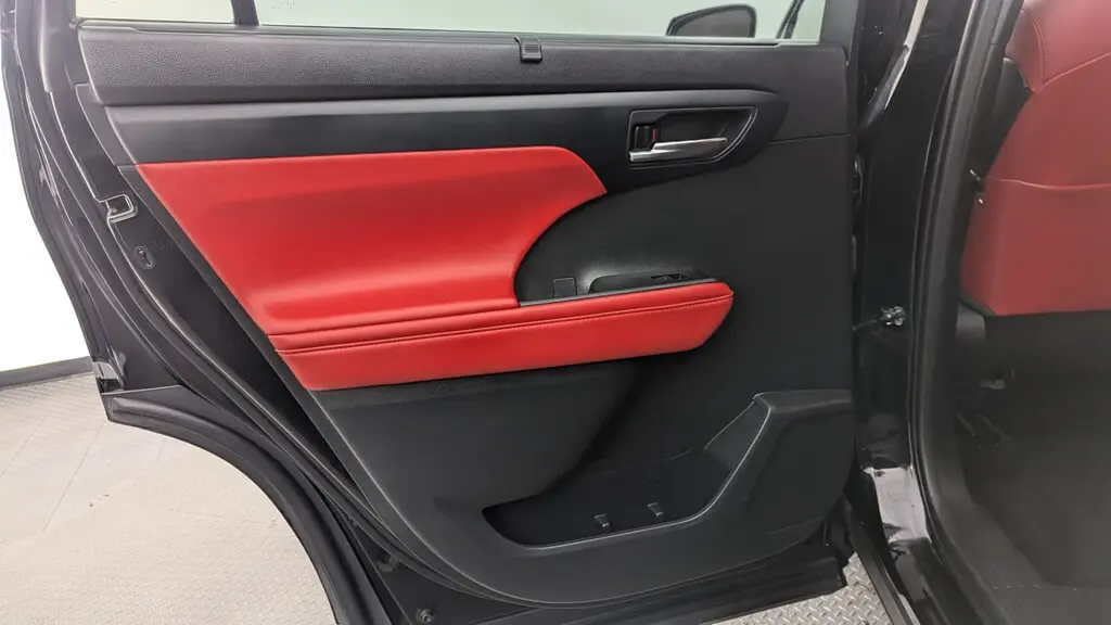 Florida Fine Cars - Used TOYOTA HIGHLANDER 2021 MIAMI XSE