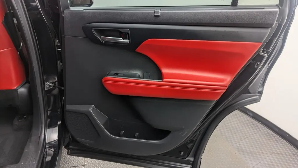 Florida Fine Cars - Used TOYOTA HIGHLANDER 2021 MIAMI XSE