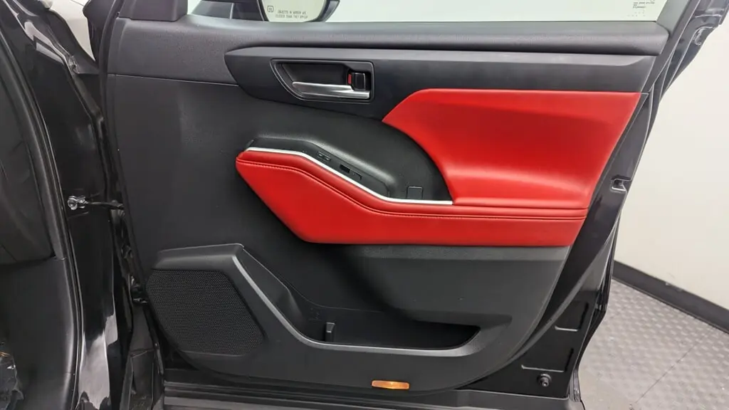 Florida Fine Cars - Used TOYOTA HIGHLANDER 2021 MIAMI XSE