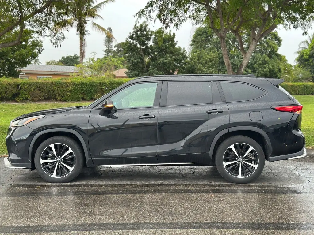 Florida Fine Cars - Used TOYOTA HIGHLANDER 2021 MIAMI XSE