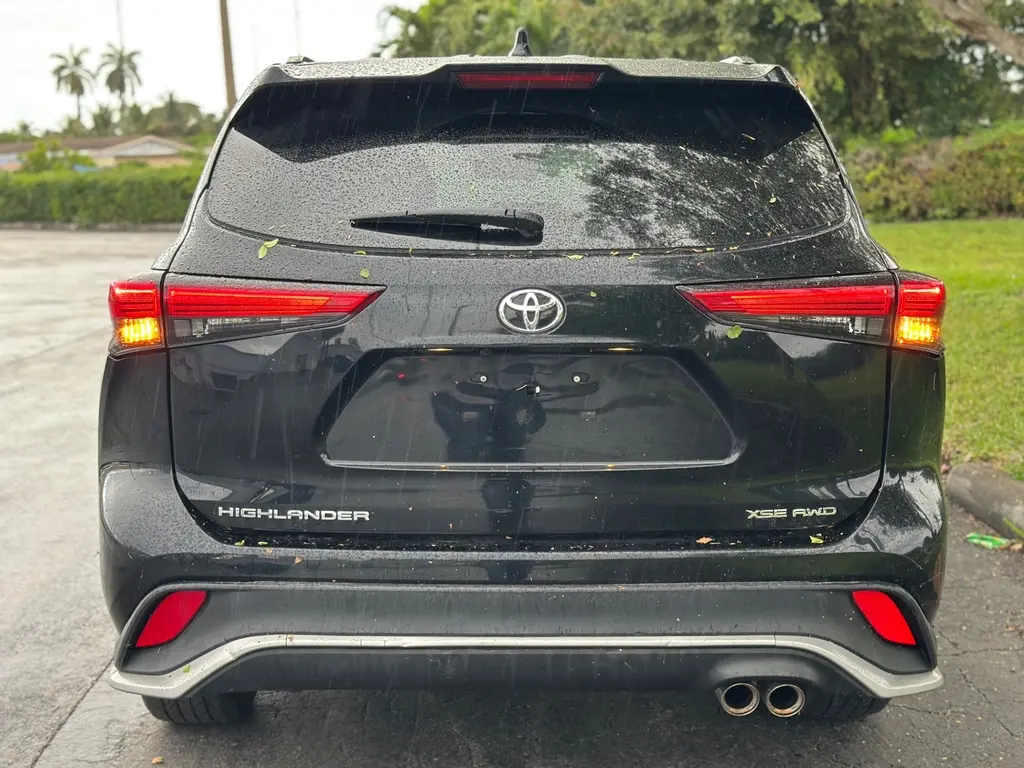 Florida Fine Cars - Used TOYOTA HIGHLANDER 2021 MIAMI XSE