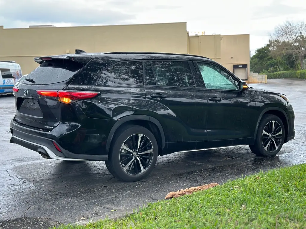 Florida Fine Cars - Used TOYOTA HIGHLANDER 2021 MIAMI XSE