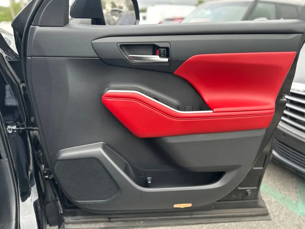 Florida Fine Cars - Used TOYOTA HIGHLANDER 2021 MIAMI XSE