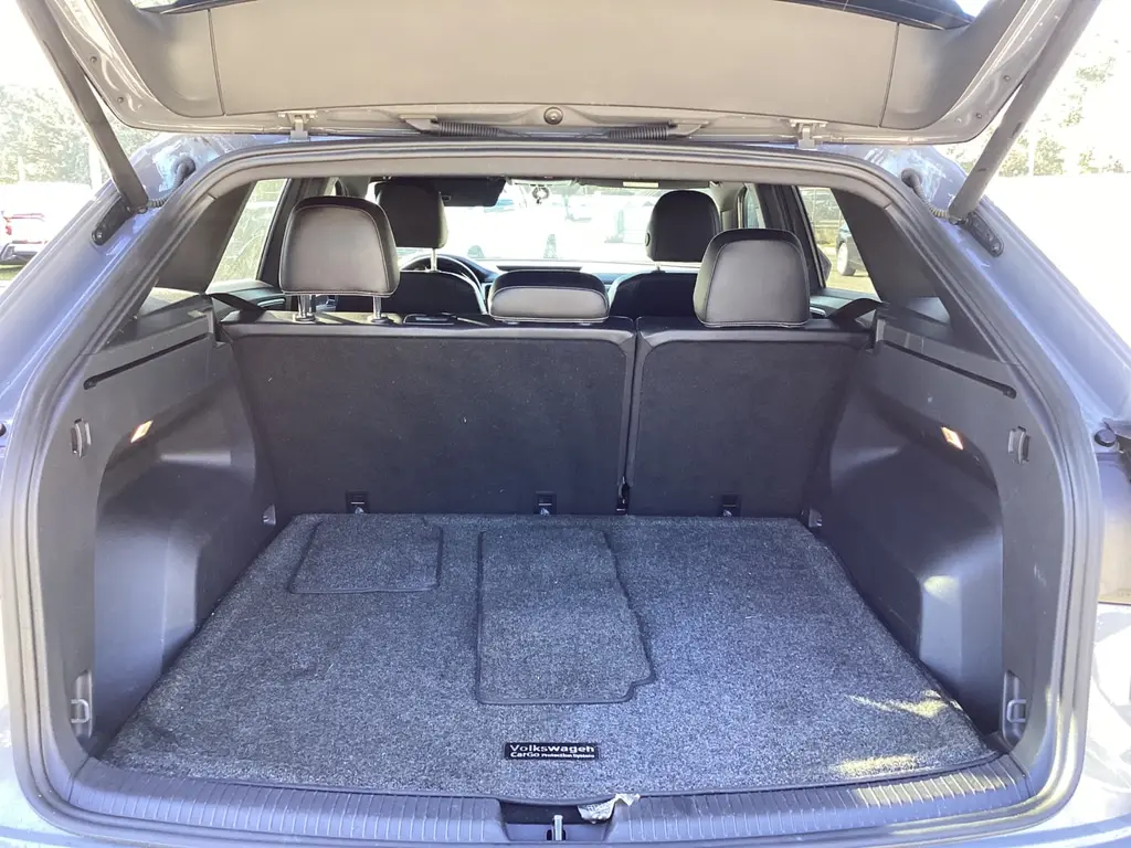 Florida Fine Cars - Used VOLKSWAGEN ATLAS CROSS SPORT 2021 ORLANDO 3.6L V6 SE W/TECHNOLOGY