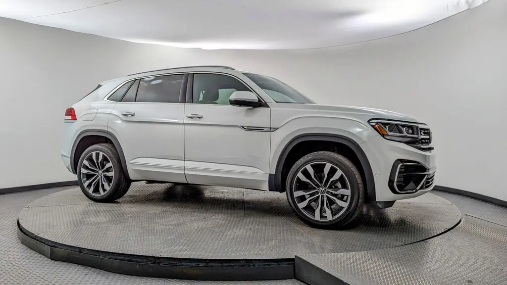 Florida Fine Cars - Used VOLKSWAGEN ATLAS CROSS SPORT 2022 MARGATE 3.6L V6 SEL PREMIUM R-LINE