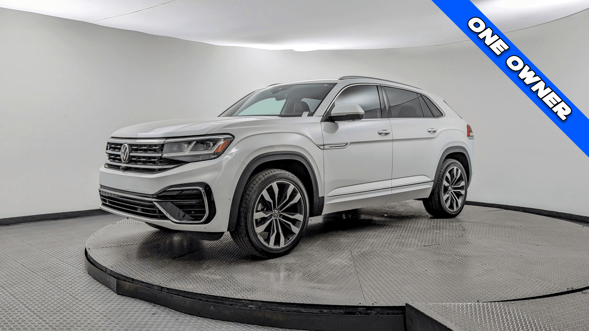 2022 Volkswagen Atlas Cross Sport SEL Premium R-Line