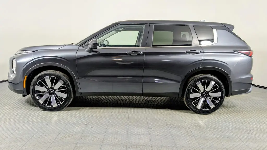 Florida Fine Cars - Used MITSUBISHI OUTLANDER 2025 ORLANDO SE