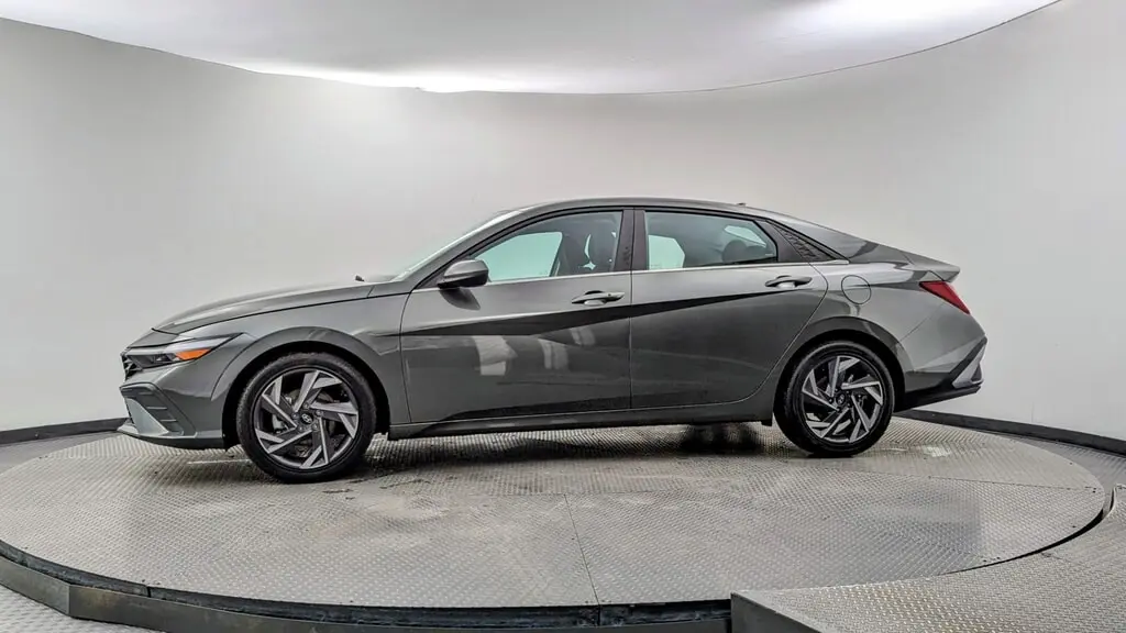Florida Fine Cars - Used HYUNDAI ELANTRA 2025 WEST PALM SEL CONVENIENCE