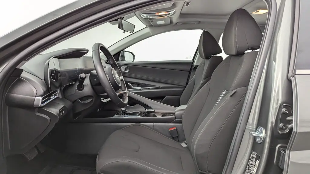 Florida Fine Cars - Used HYUNDAI ELANTRA 2025 WEST PALM SEL CONVENIENCE