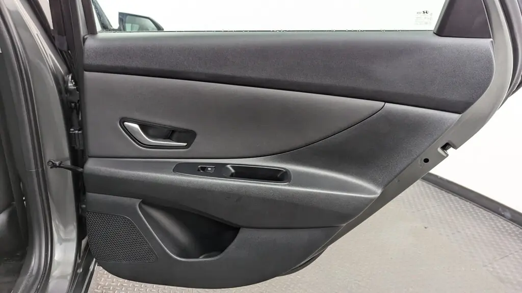 Florida Fine Cars - Used HYUNDAI ELANTRA 2025 WEST PALM SEL CONVENIENCE