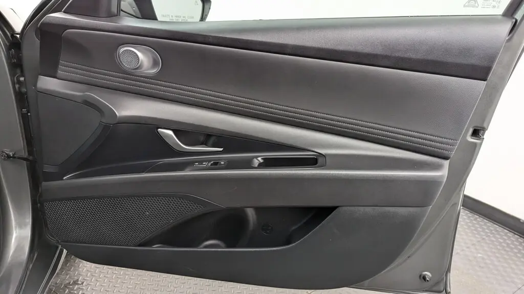 Florida Fine Cars - Used HYUNDAI ELANTRA 2025 WEST PALM SEL CONVENIENCE