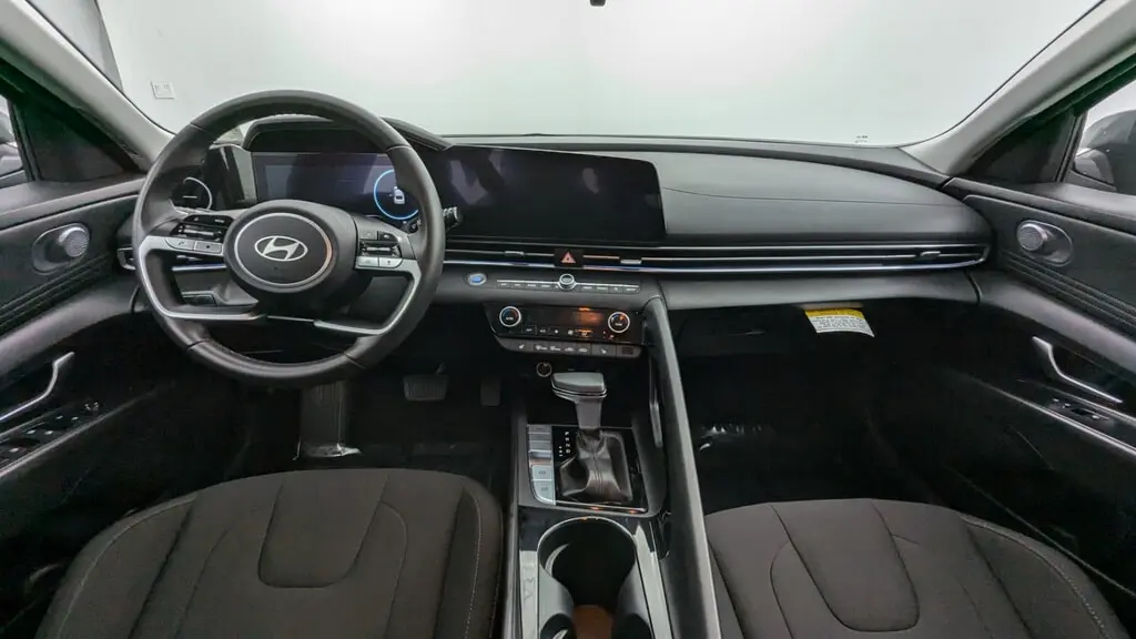 Florida Fine Cars - Used HYUNDAI ELANTRA 2025 WEST PALM SEL CONVENIENCE