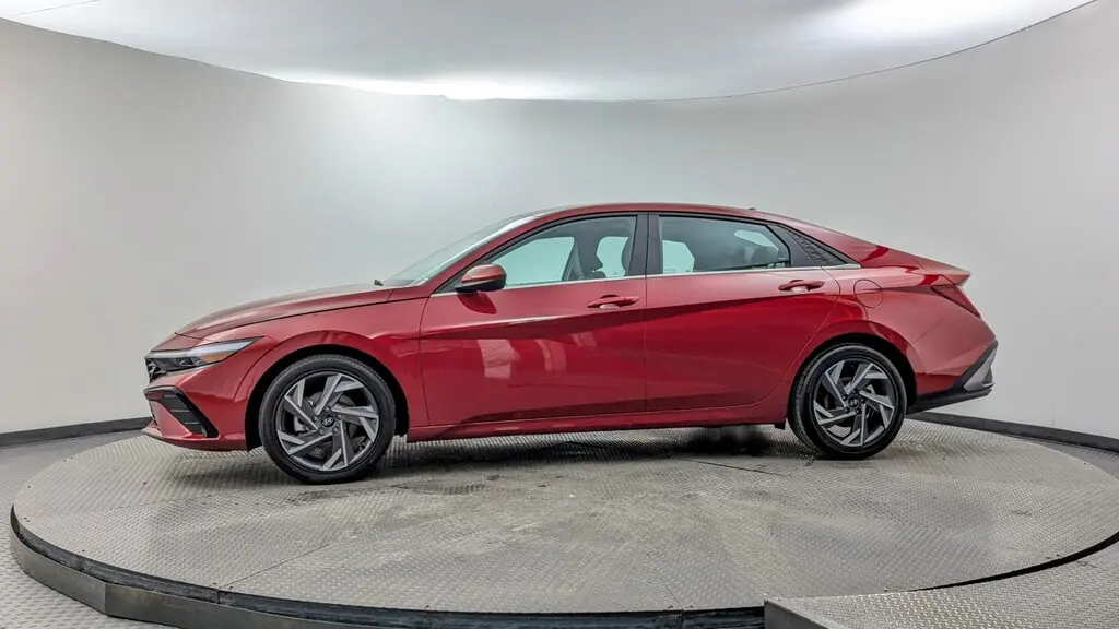 Florida Fine Cars - Used HYUNDAI ELANTRA 2025 WEST PALM SEL CONVENIENCE