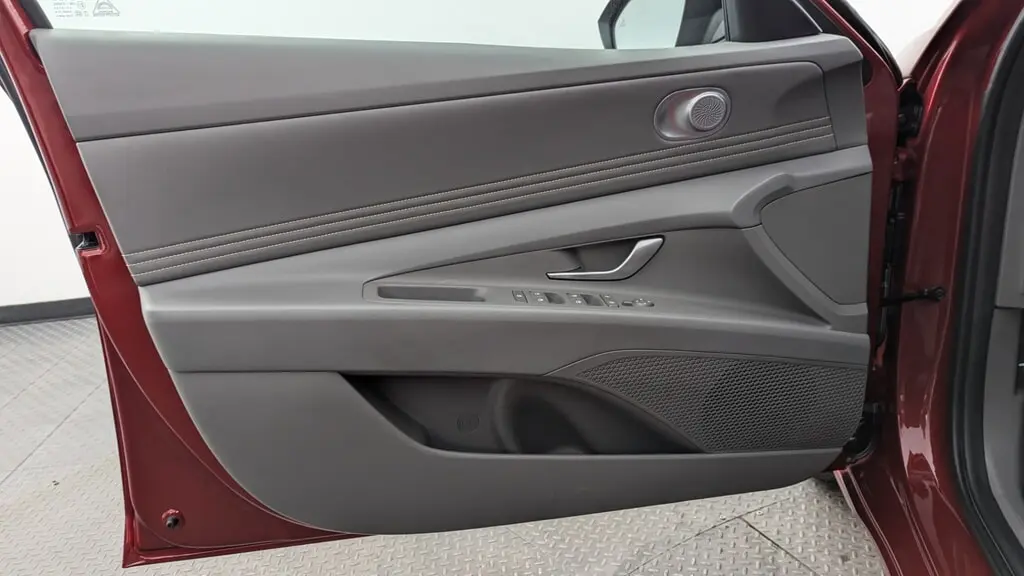 Florida Fine Cars - Used HYUNDAI ELANTRA 2025 WEST PALM SEL CONVENIENCE