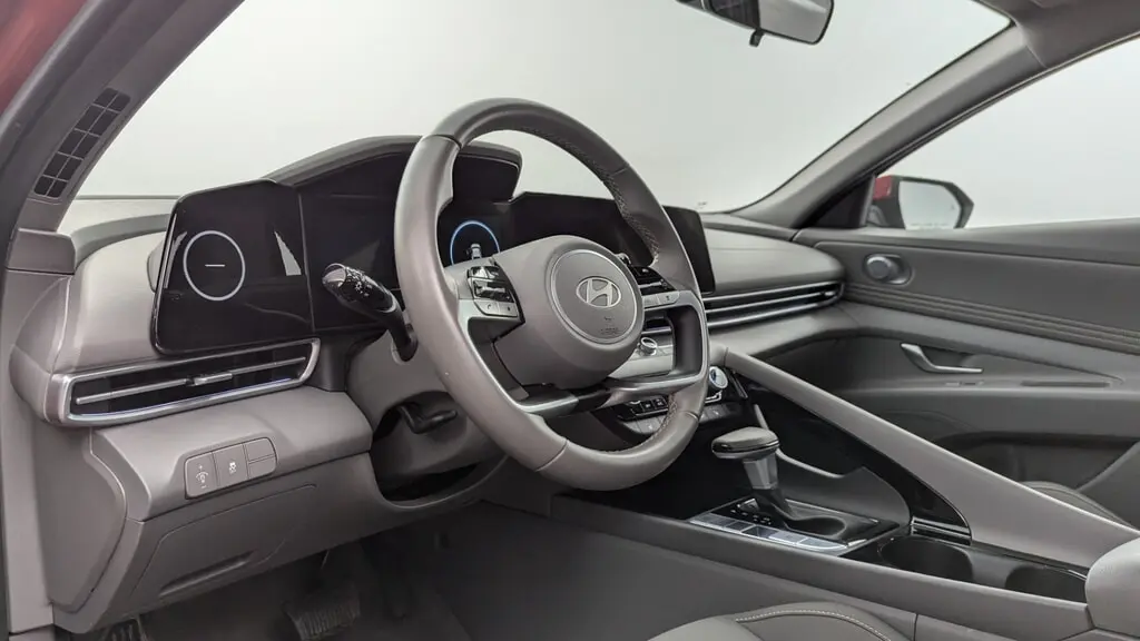 Florida Fine Cars - Used HYUNDAI ELANTRA 2025 WEST PALM SEL CONVENIENCE