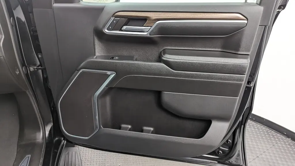 Florida Fine Cars - Used CHEVROLET SILVERADO 1500 2024 WEST PALM LT