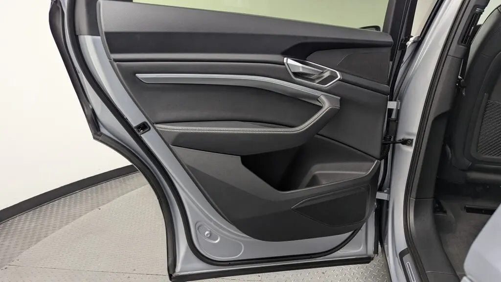 Florida Fine Cars - Used AUDI E-TRON SPORTBACK 2023 WEST PALM S LINE PREMIUM