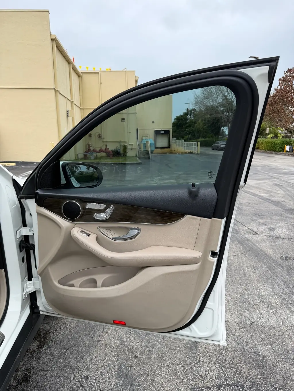 Florida Fine Cars - Used MERCEDES-BENZ GLC 2020 MIAMI GLC 300