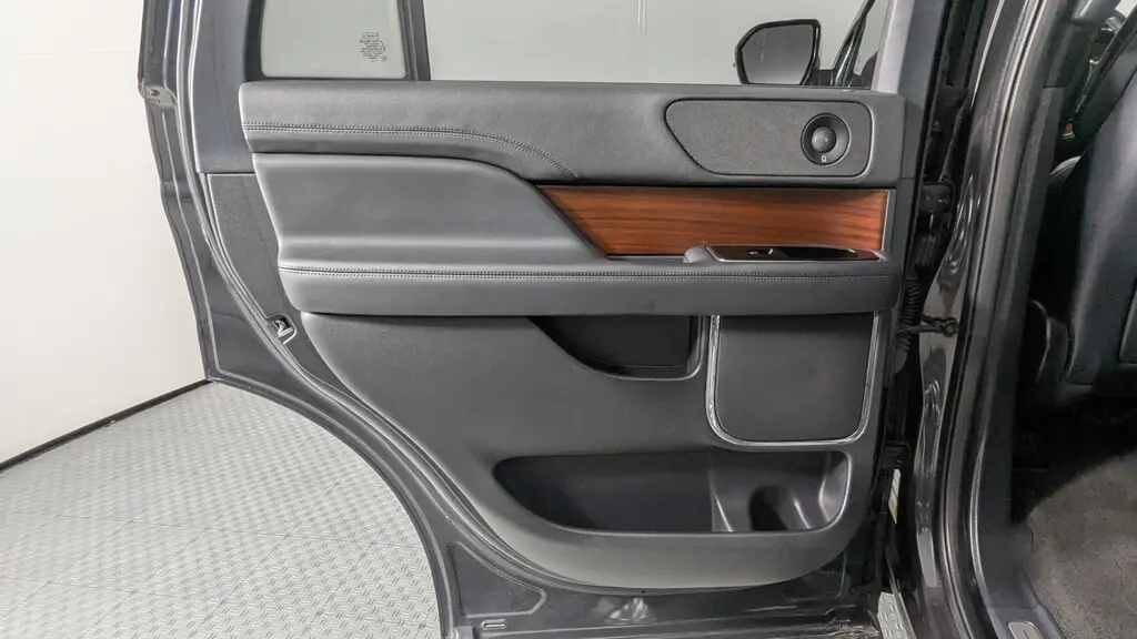 Florida Fine Cars - Used LINCOLN NAVIGATOR 2023 ORLANDO STANDARD