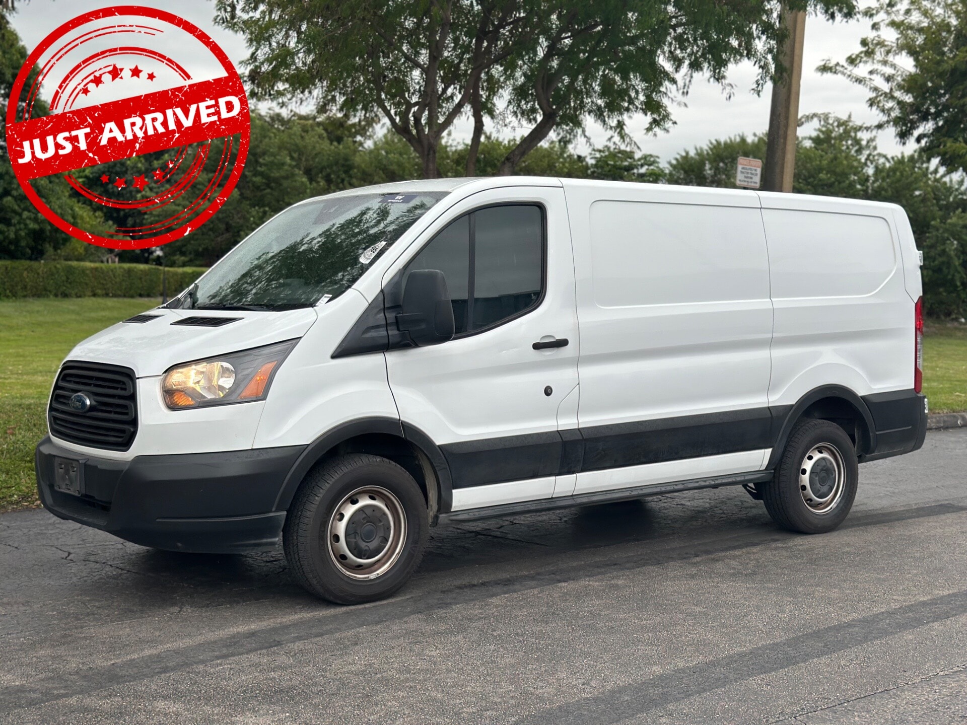 2019 Ford Transit Van Base