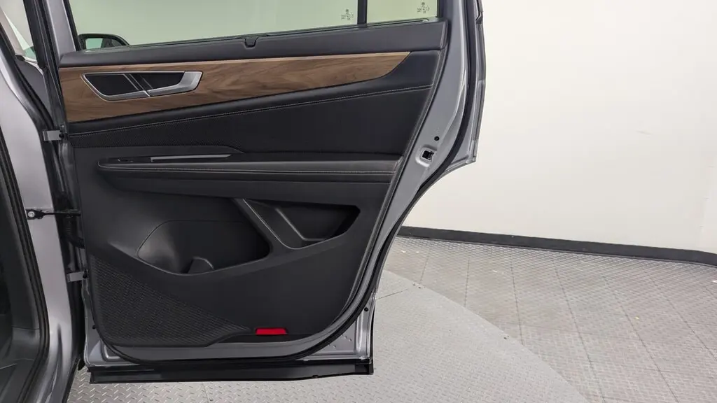 Florida Fine Cars - Used VOLKSWAGEN ATLAS 2025 WEST PALM 2.0T SE W/TECHNOLOGY