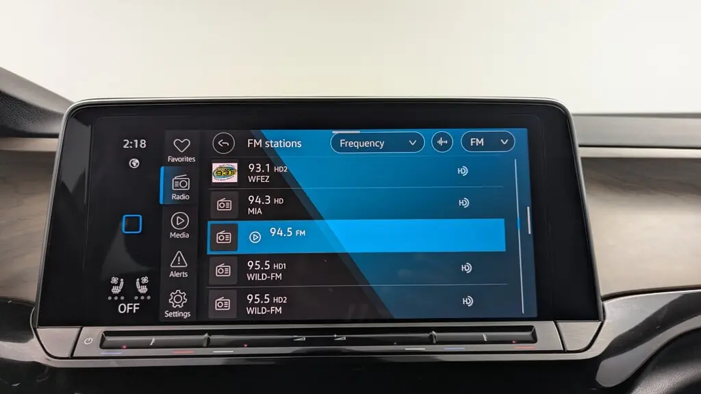 Florida Fine Cars - Used VOLKSWAGEN ATLAS 2025 WEST PALM 2.0T SE W/TECHNOLOGY