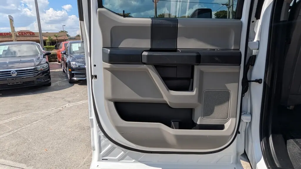 Florida Fine Cars - Used FORD SUPER DUTY F-250 SRW 2021 WEST PALM XL