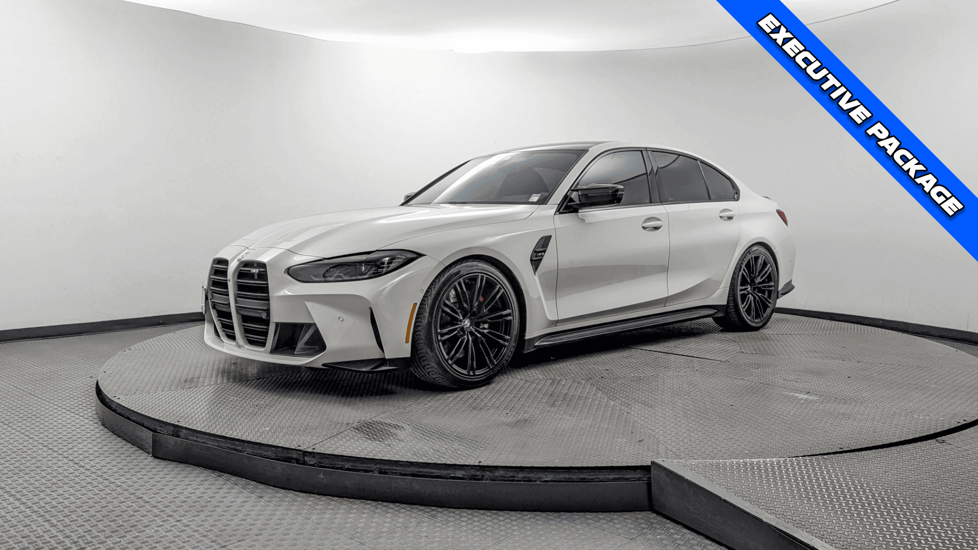 2022 BMW M3 -'s photo