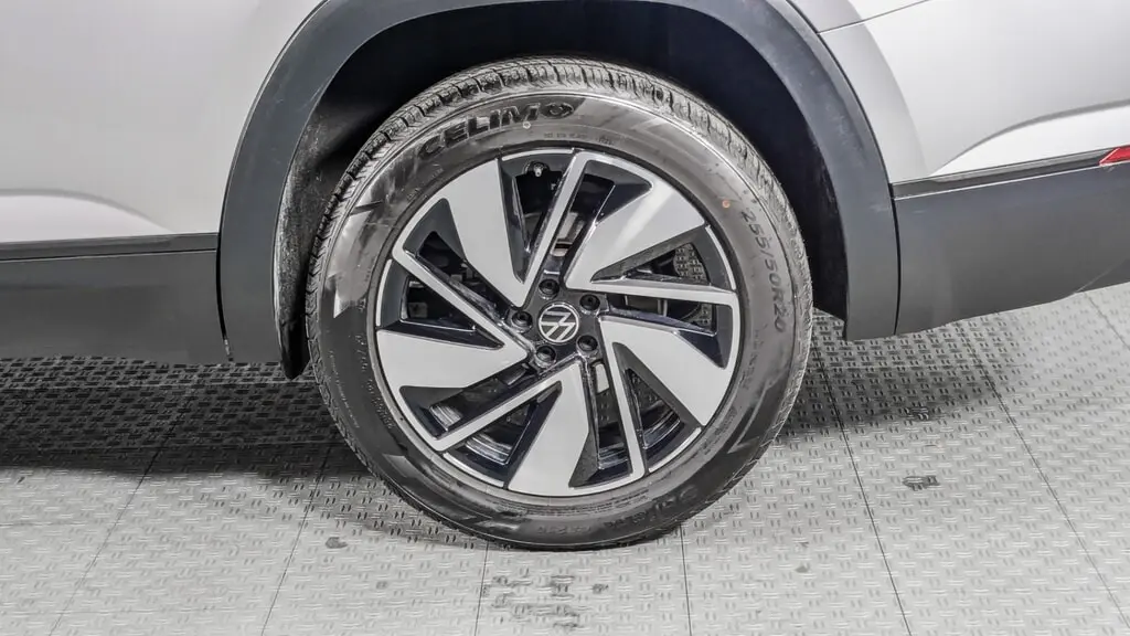 Florida Fine Cars - Used VOLKSWAGEN ATLAS 2024 ORLANDO 2.0T SE W/TECHNOLOGY