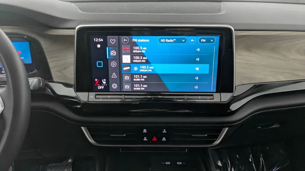 Florida Fine Cars - Used VOLKSWAGEN ATLAS 2024 ORLANDO 2.0T SE W/TECHNOLOGY